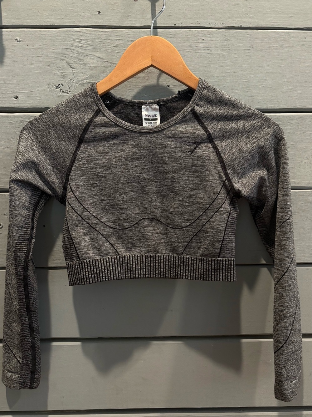 Gymshark Gray Seamless Long-Sleeve Crop Top